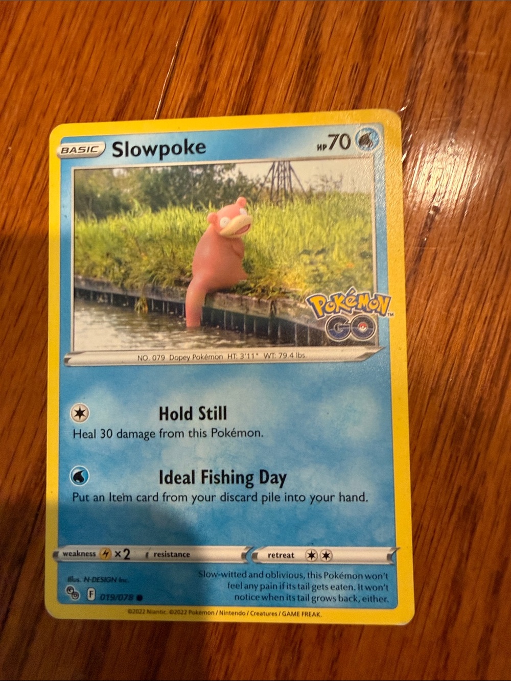 Pokemon Slowpoke Trading Card - Yellow & Blue